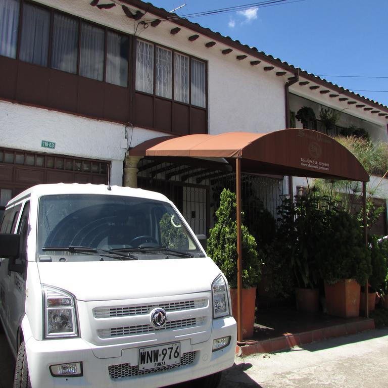 Casa De Huespedes Shalom Victoria Pensionat Bogotá Eksteriør billede