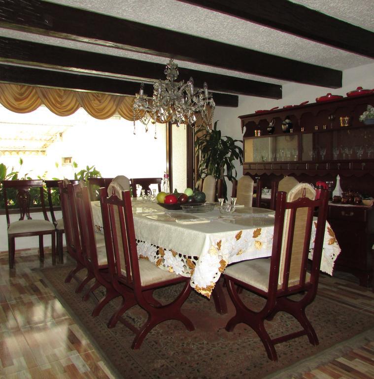 Casa De Huespedes Shalom Victoria Pensionat Bogotá Eksteriør billede