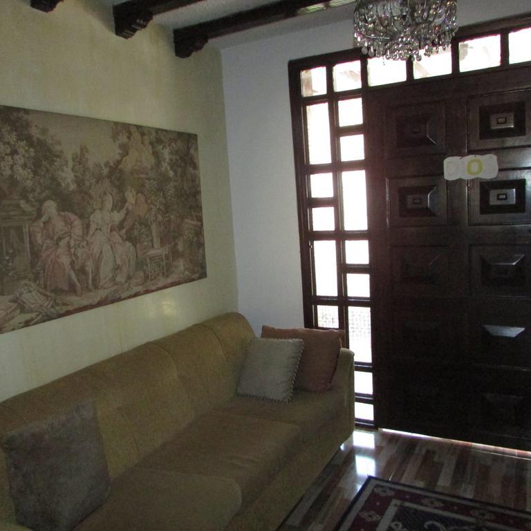 Casa De Huespedes Shalom Victoria Pensionat Bogotá Eksteriør billede